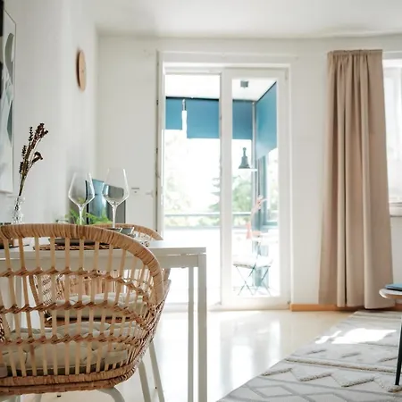 Design ⃒ Verglaster Balkon ⃒ Barrierefrei *